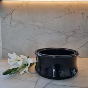 akmens masės vazonas kapams